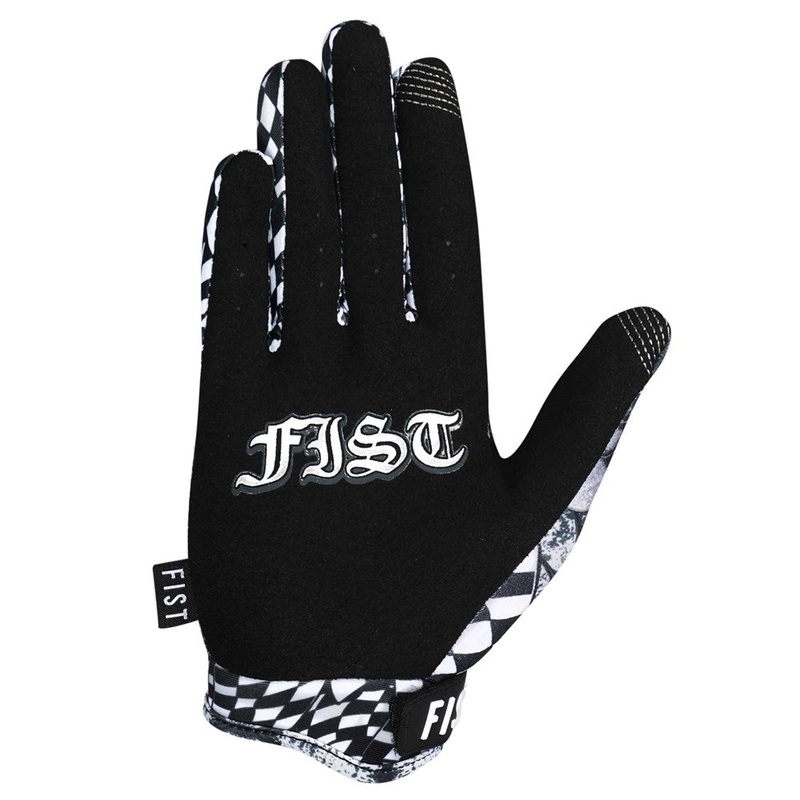 QUAKER GLOVE