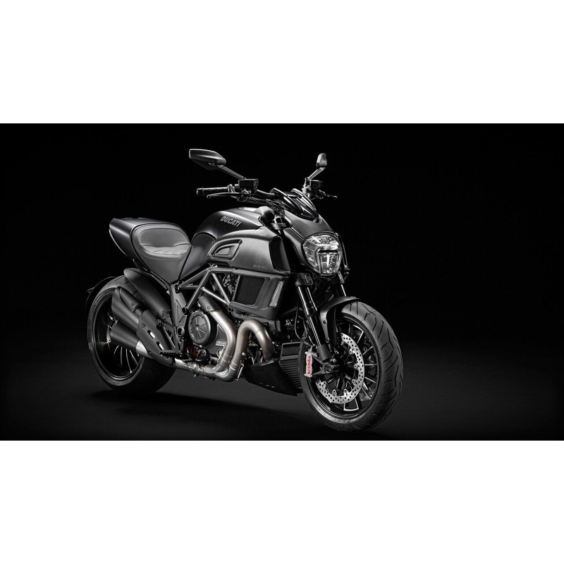 Ducati 1200 Diavel (13-15)
