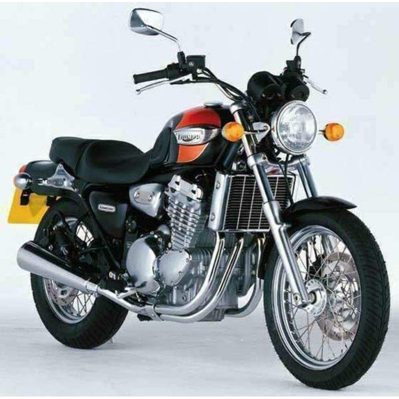 Triumph Adventurer 900 (99-02)