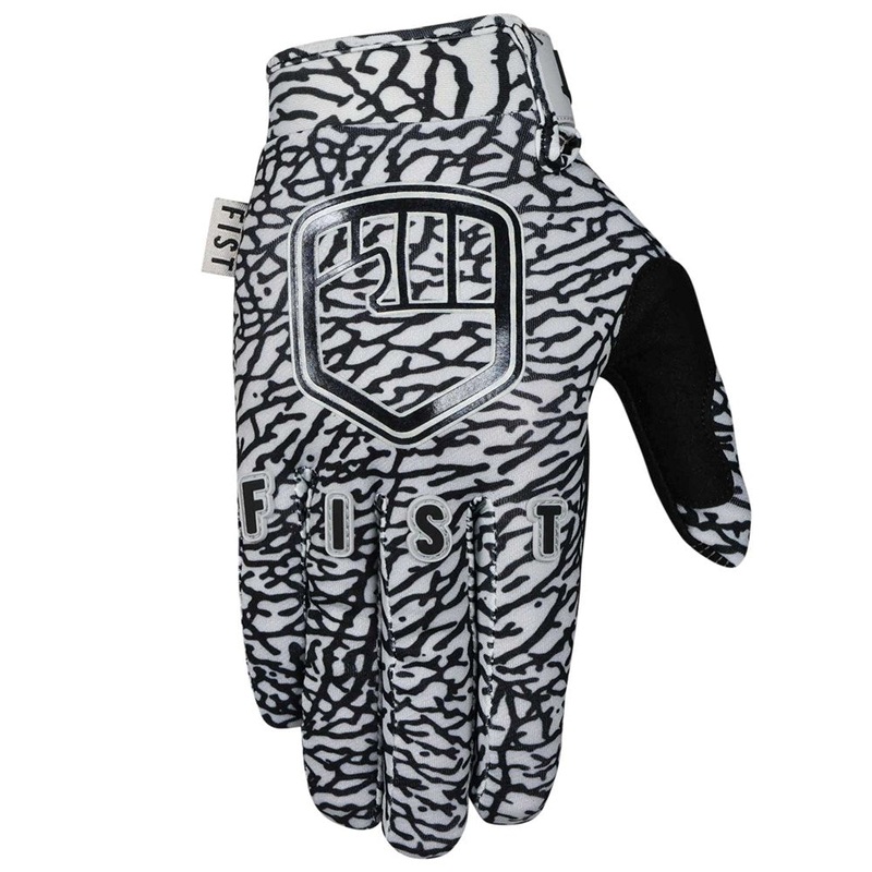 ELEPHANT GLOVE
