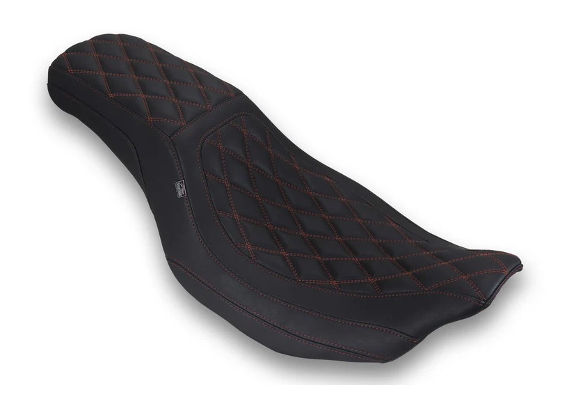 Mustang Double Diamond Low Squareback Seat For Harley FLHX / FLTRX 2023-2026